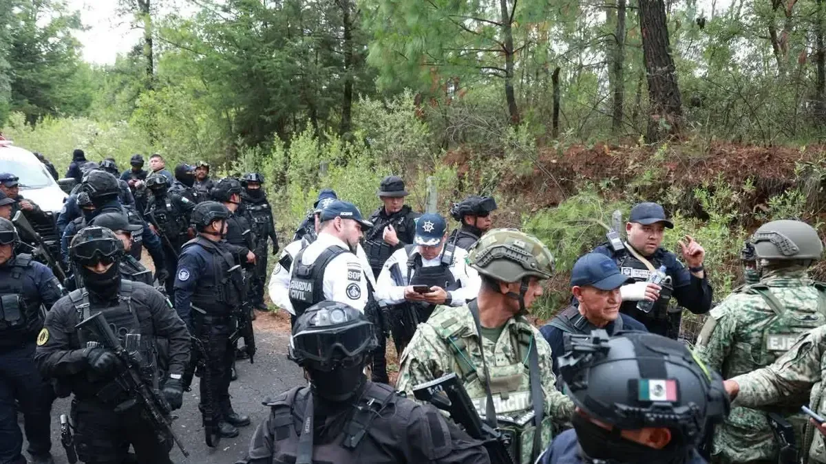 Las autoridades buscan identificar a los responsables del ataque a la Guardia Civil en La Mojonera.