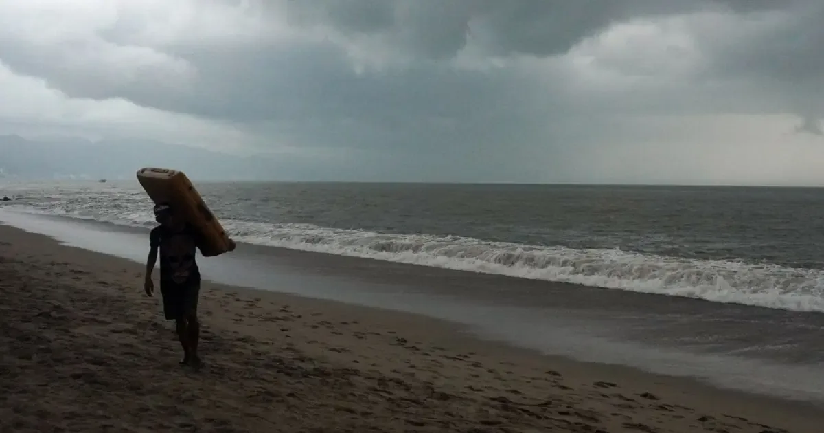 El huracán Vance ocasionará lluvias y vientos fuertes en las costas del Pacífico mexicano.