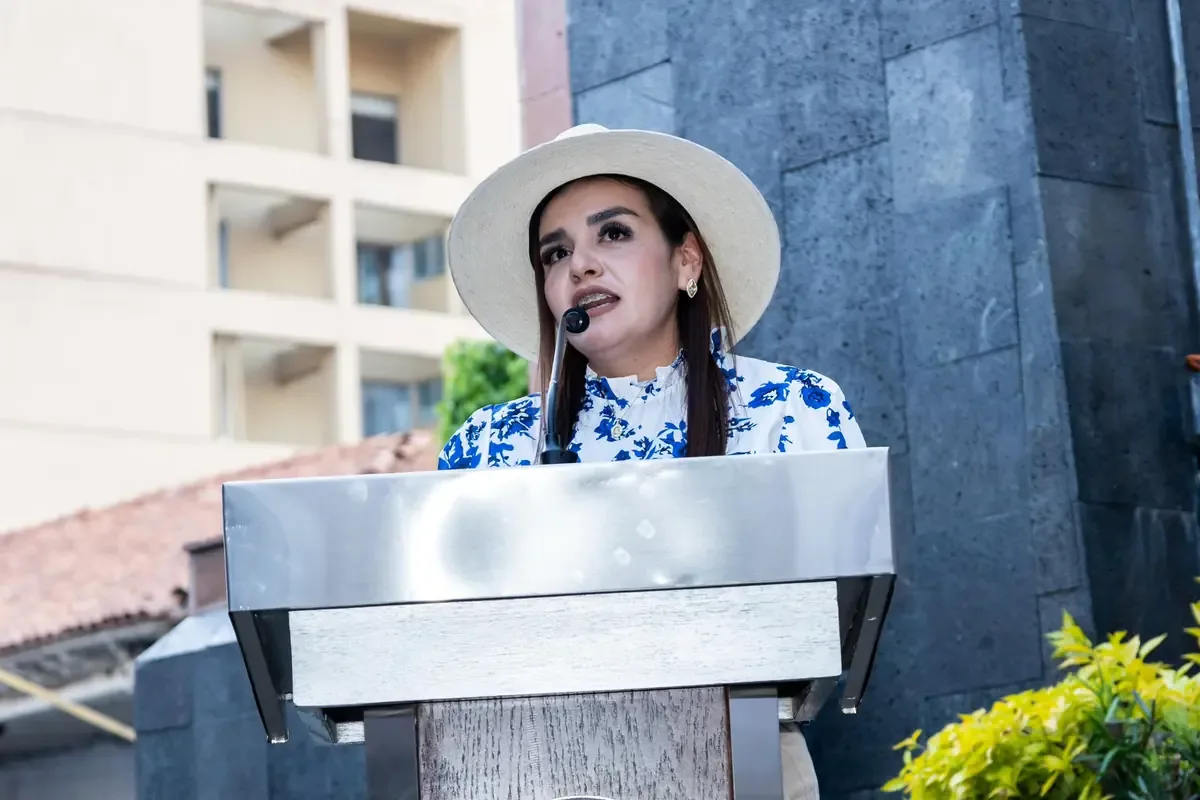 La alcaldesa de Uruapan evalúa participar en la elección de 2027, con el apoyo de la ciudadanía en mente.