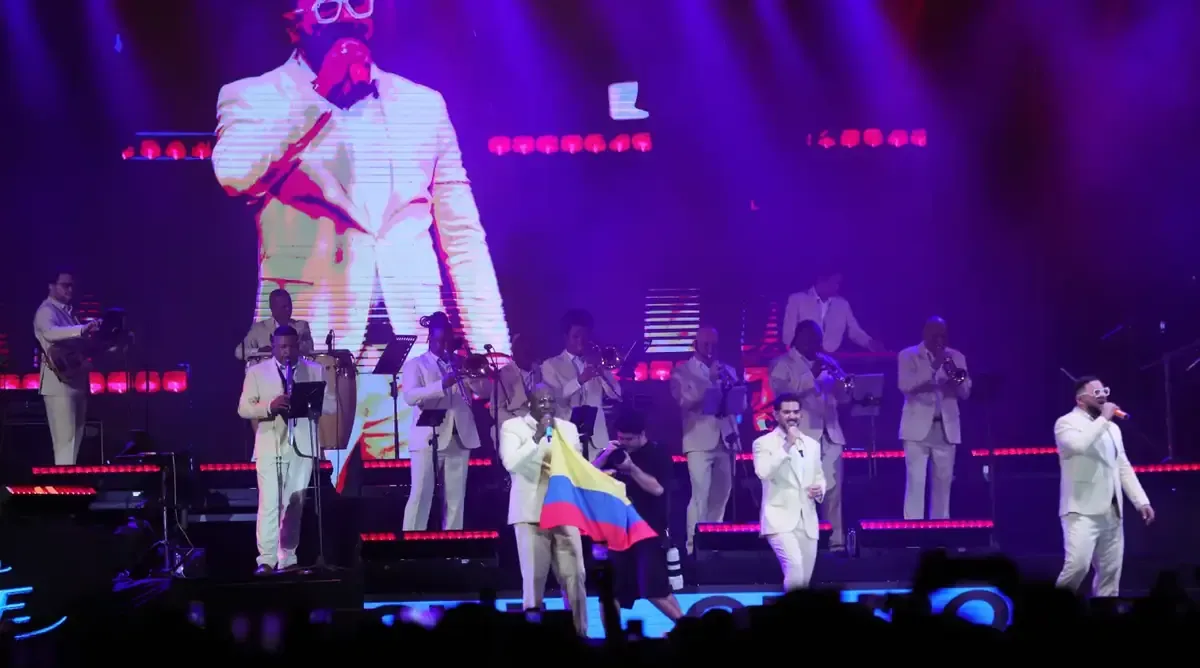 La banda colombiana de salsa se presentó en el Fórum Majadas tras la victoria en el Mundial 2026.