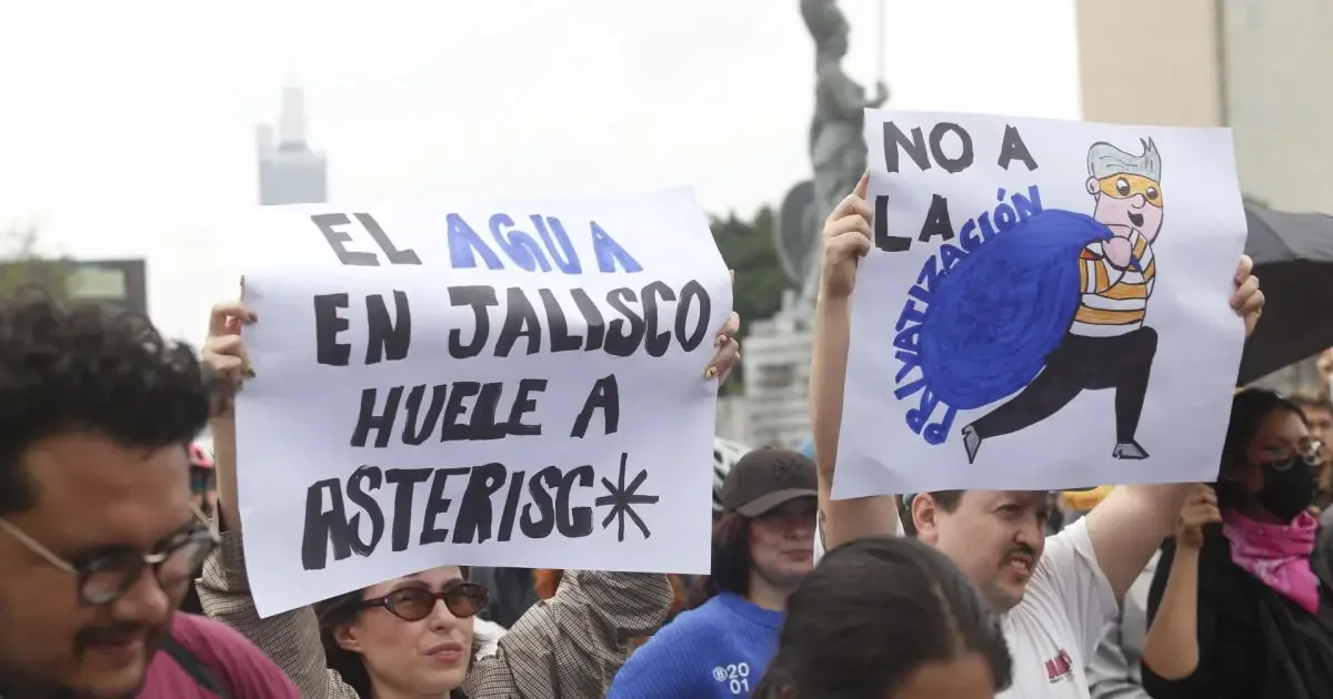 La movilización pacífica fue interrumpida por la preocupación de la violencia.