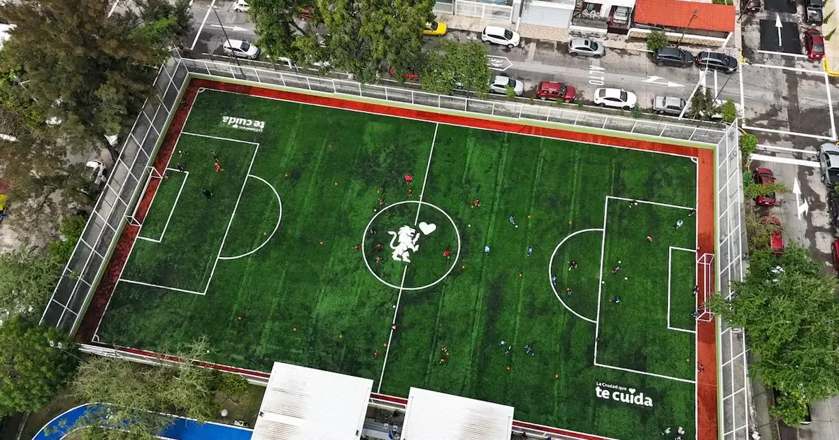 Obras incluyen rehabilitación de vialidades, unidades deportivas y educativos, fortaleciendo espacios urbanos.