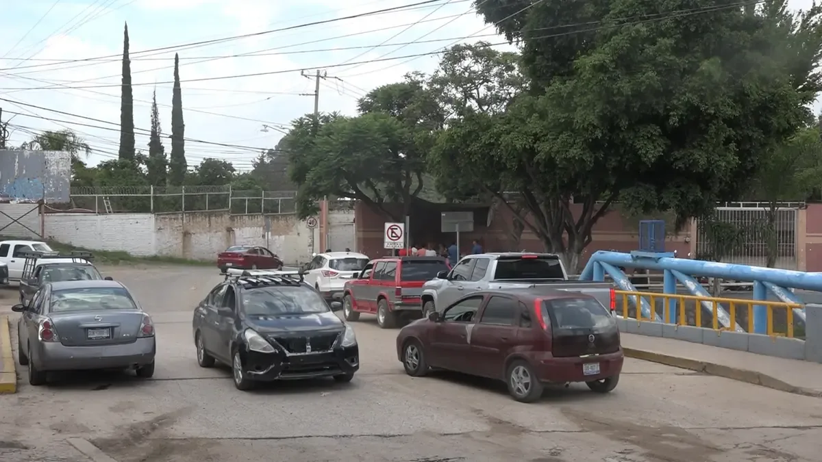 La verificación vehicular en Guanajuato busca mejorar la calidad del aire y reducir emisiones contaminantes.