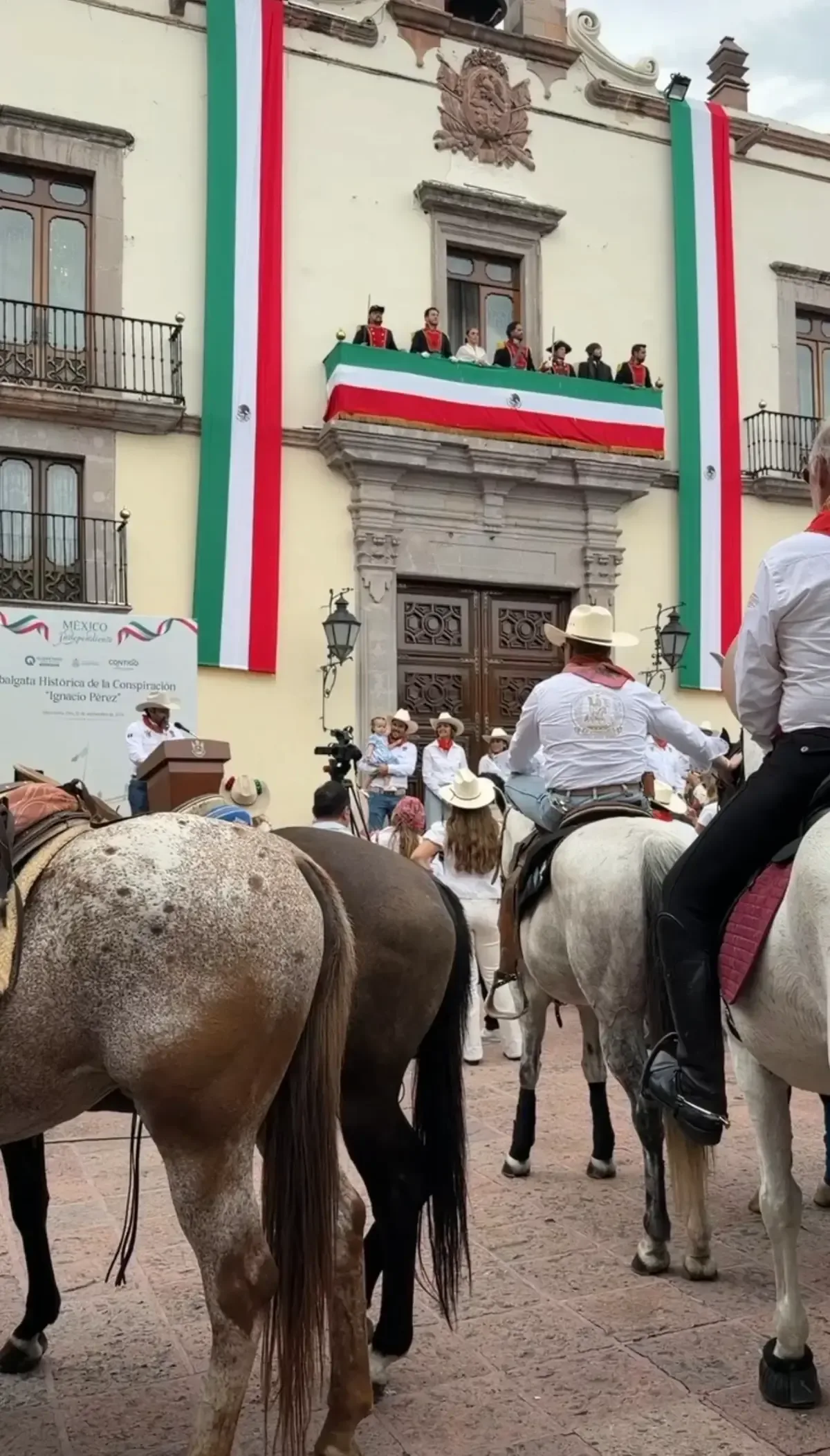 Los habitantes expresan su malestar por el aumento en los tiempos de traslado.