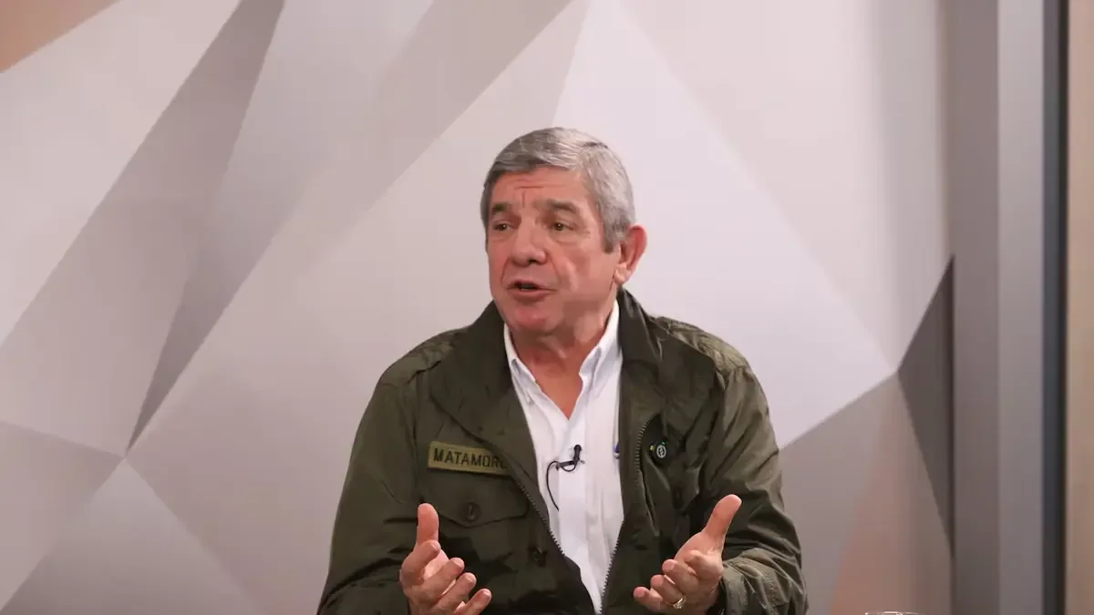 El Partido Ecologista Colombiano solicita investigar el manejo de fondos del candidato presidencial.