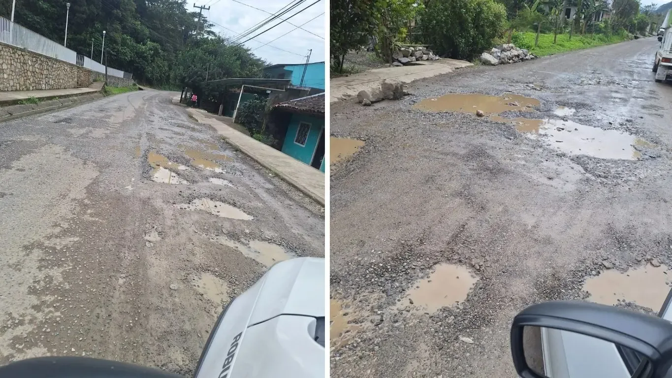 Habitantes de Zihuateutla exigen atención a sus carreteras deterioradas.