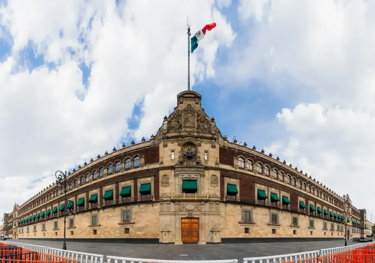El presidente municipal de Bahía de Banderas lidera la aprobación ciudadana en ranking de GobernArte.