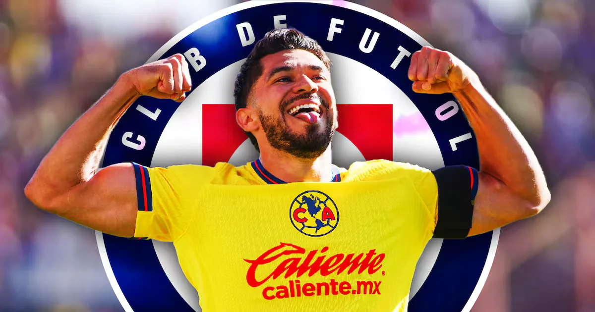 Henry Martín, delantero del América, durante un partido en el estadio Azteca.