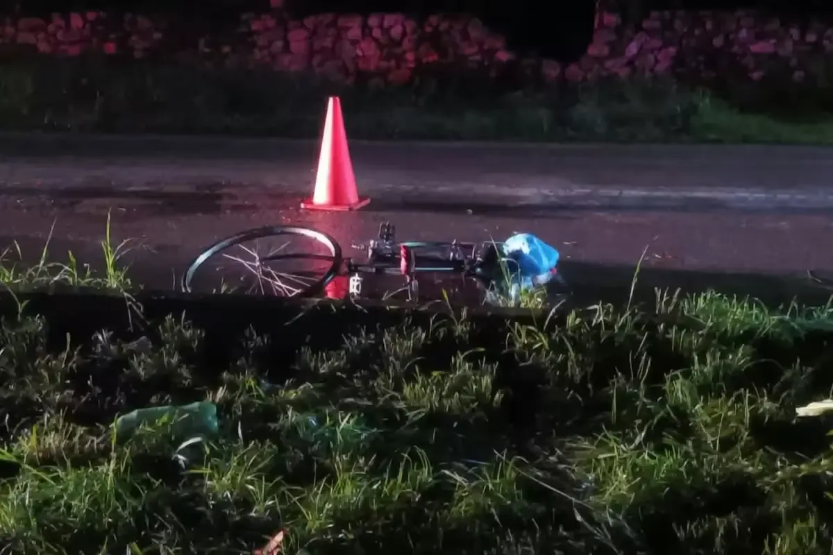 Un octogenario fue atropellado por un vehículo cuya identidad del conductor se busca esclarecer tras el accidente.
