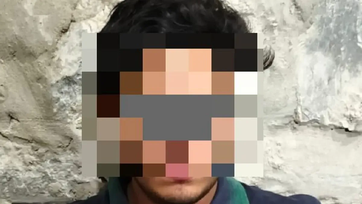Un joven de 28 años generó caos en un bar, desatando la intervención policial.