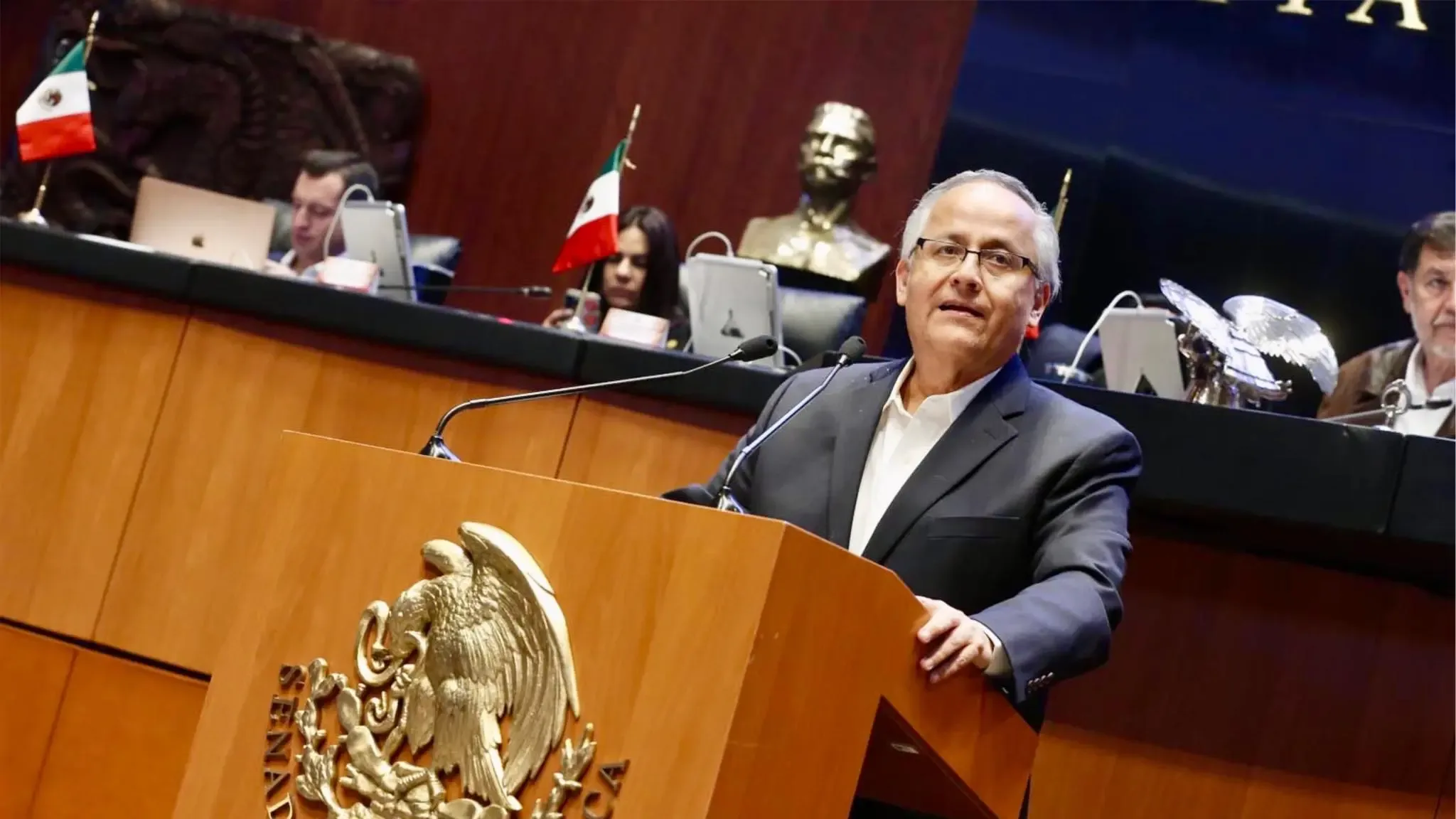 Homenaje a Gustavo Sánchez con donaciones en lugar de flores.