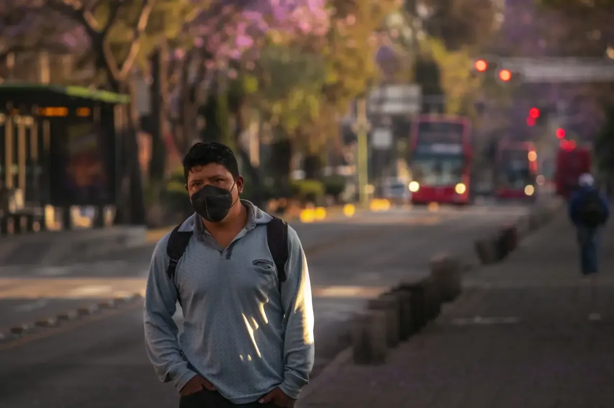Este lunes, más de 20 millones de personas en la zona metropolitana están bajo restricciones vehiculares por el Hoy No Circula.