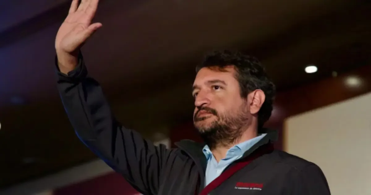 Revelaciones de testigos indican una trama de complicidades entre políticos y funcionarios en el huachicol fiscal.