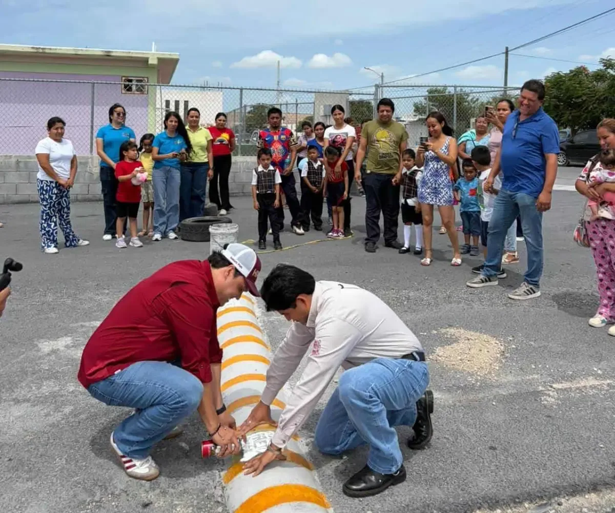 El presidente de la Junta de Gobierno del Congreso escucha a la comunidad y apoya la educación local.