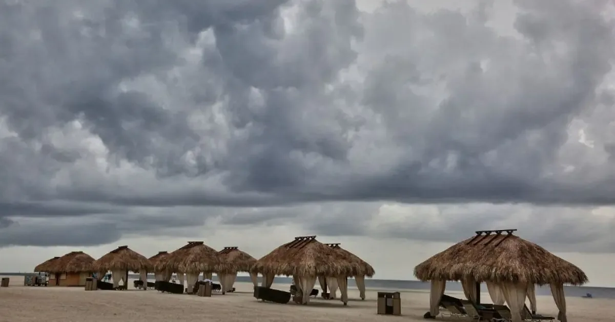 El huracán Marie genera lluvias intensas en el suroeste del país, afectando la seguridad en diversas regiones.