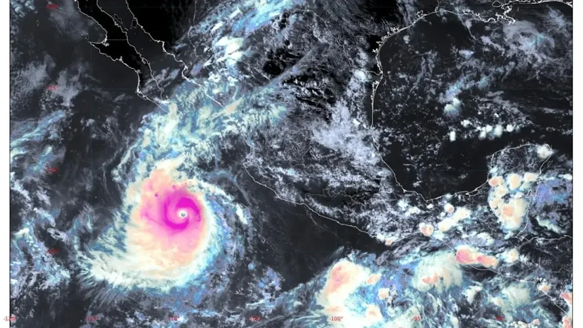 El huracán Polo genera graves alertas por lluvias intensas en México, afectando varios estados.