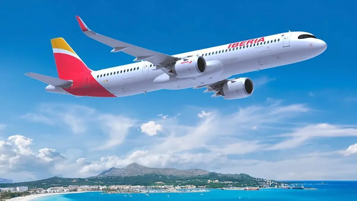 A través de un vuelo de Iberia, se podrá observar el eclipse solar desde 10,000 metros de altura.