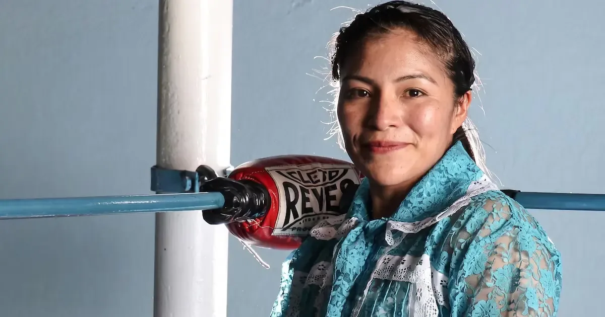 La excampeona mexicana busca reconocimiento por su trascendencia en el boxeo.