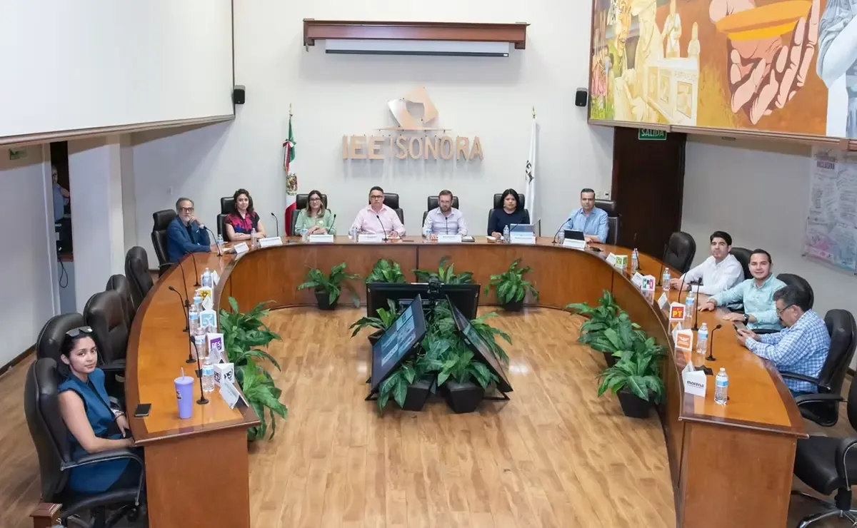 La convocatoria establece plazos y requisitos para quienes busquen contender sin partido político.