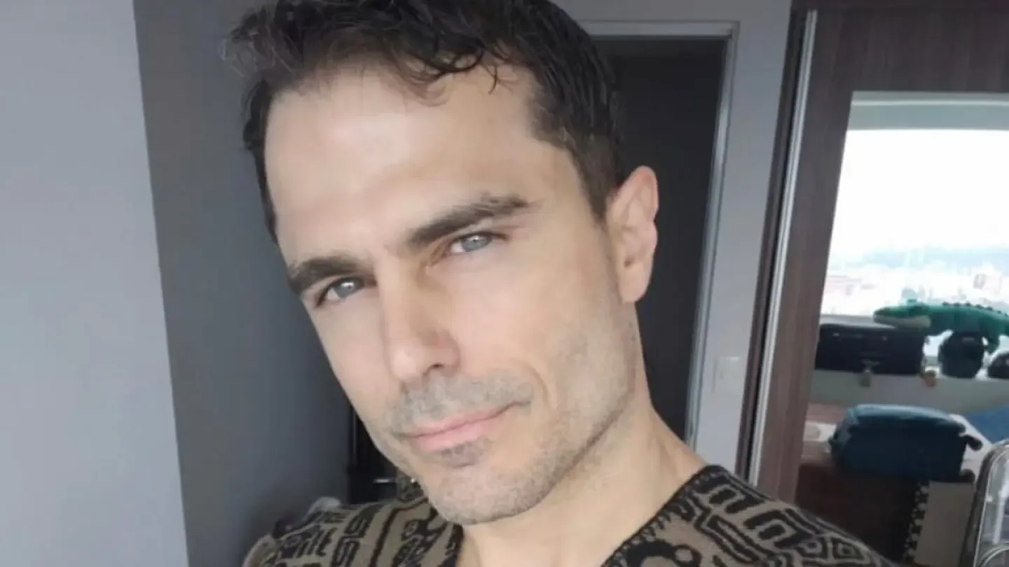 Ignacio Casano reflexiona sobre el abuso y las dinámicas de poder en el entretenimiento.