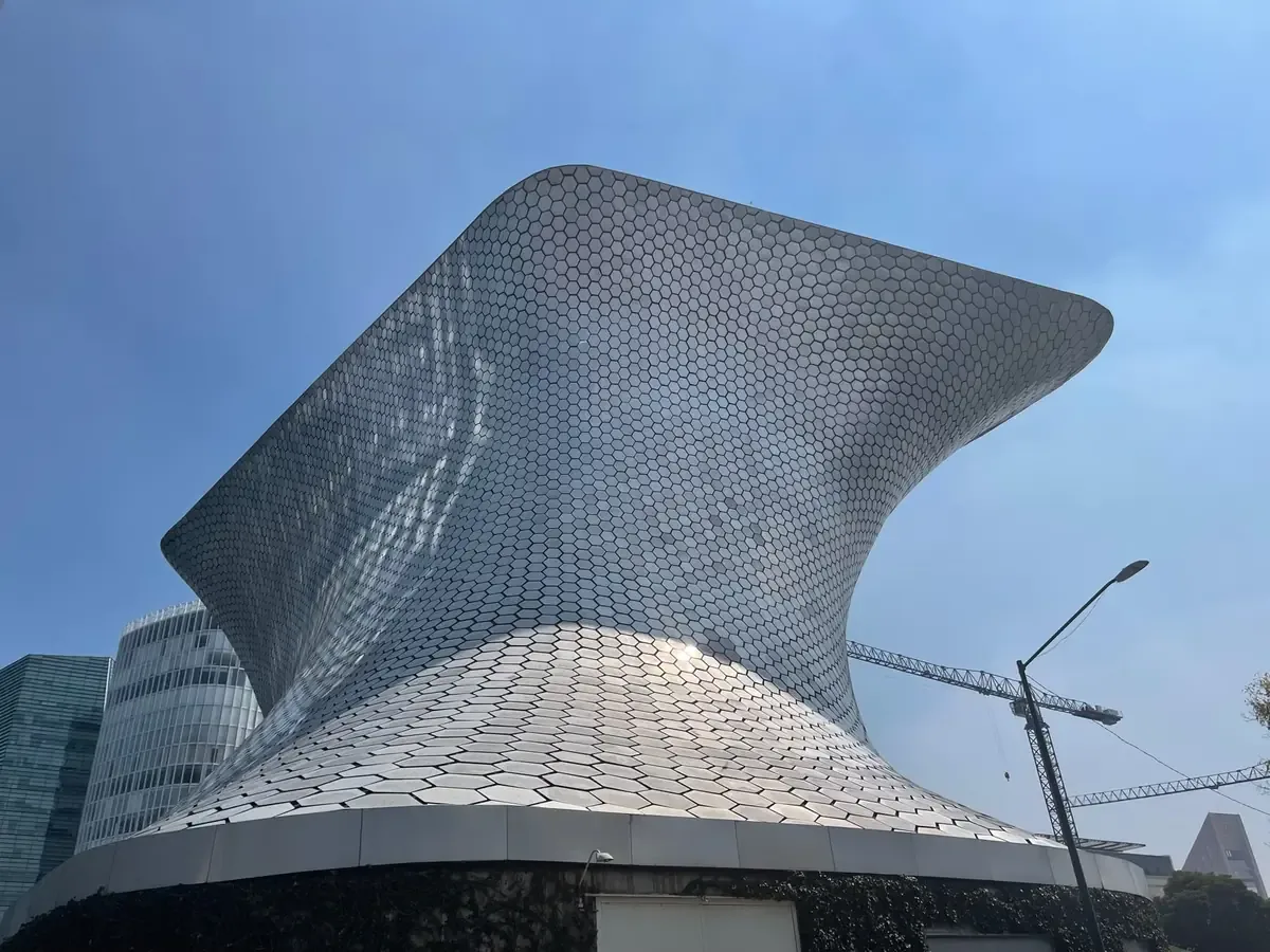 La nueva Escuela Tecnológica ofrecerá educación primaria y secundaria técnica en Comodoro Rivadavia.