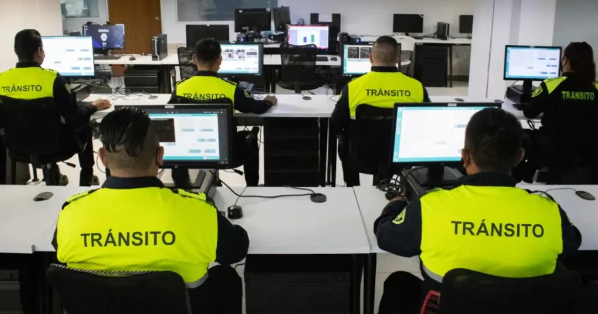 Aprende sobre el proceso y documentos necesarios para impugnar multas de tránsito en la Ciudad de México.