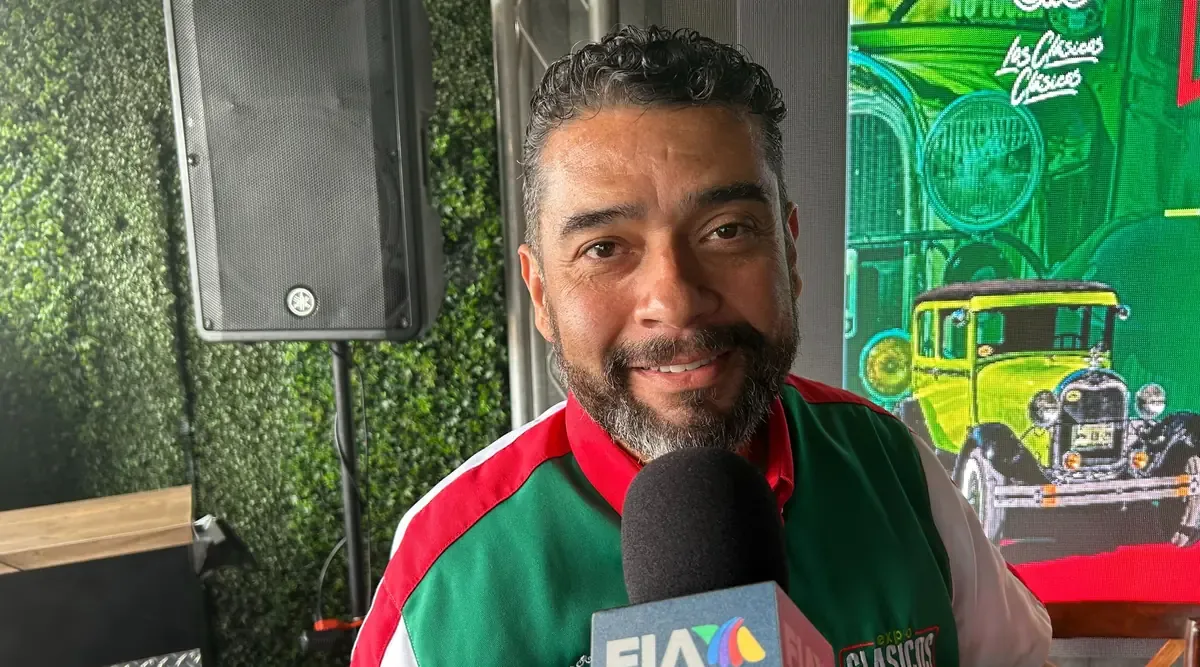El regidor de Saltillo critica la doble actitud de partidos tras elección.