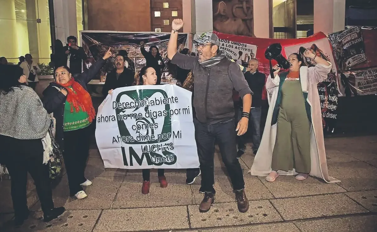 La consulta salarial del IMSS enfrenta críticas por falta de transparencia y posibles irregularidades en el proceso.