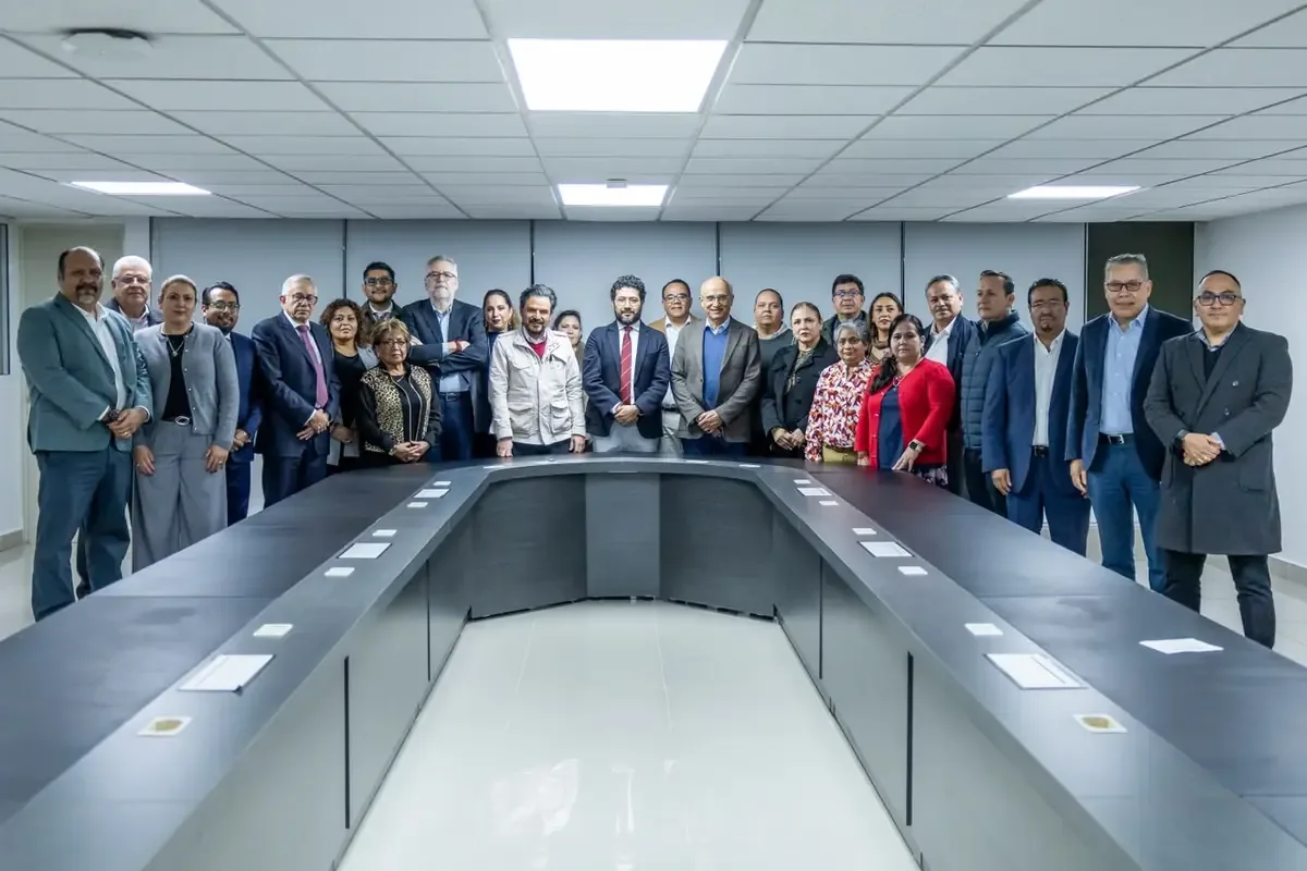 El aumento salarial aprobado por el IMSS busca mejorar el poder adquisitivo de sus empleados.