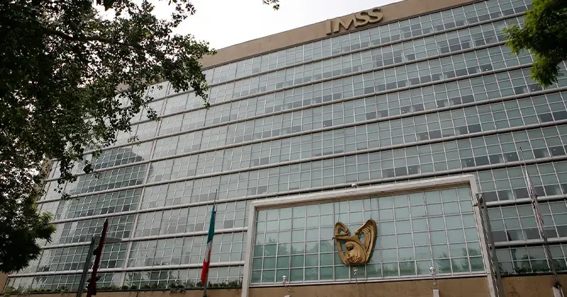 La CNDH emitió recomendaciones tras investigar muertes por omisiones médicas en hospitales del estado.