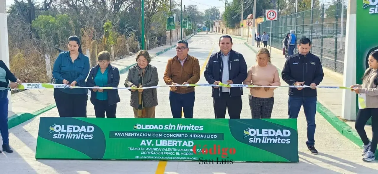 Inauguración de la pavimentación en la avenida Libertad en El Morro.