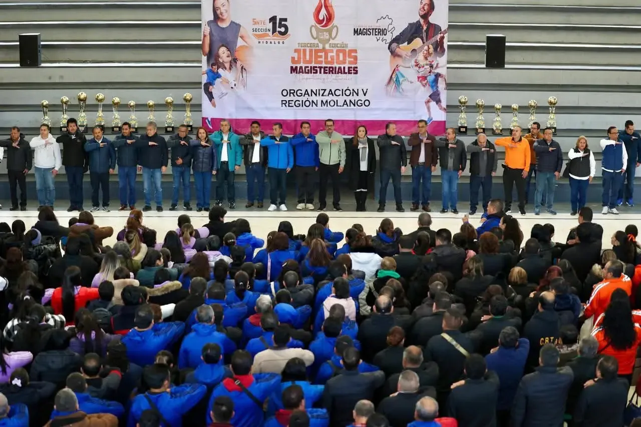 "Inauguración de los Juegos Deportivos por Said Vargas Sáenz en Xochicoatlán."