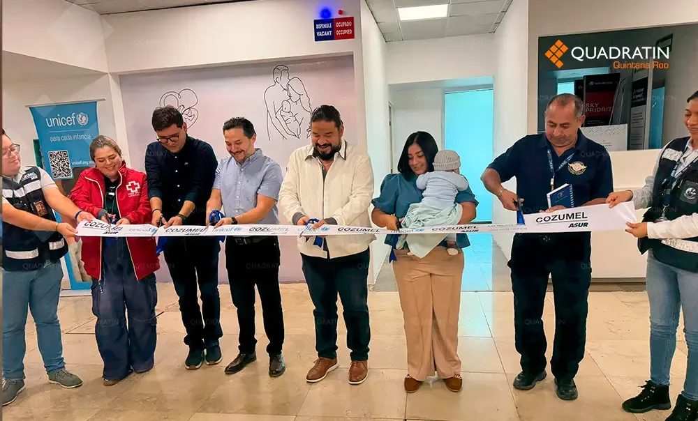 Inauguración del lactario en el Aeropuerto Internacional de Cozumel.