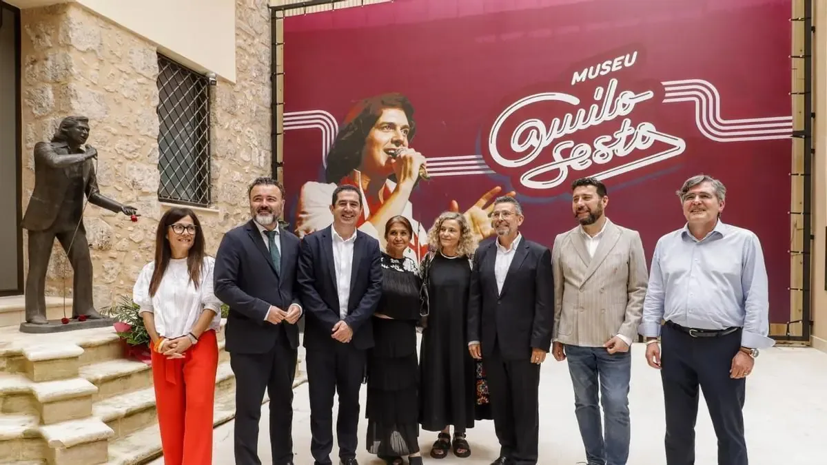 El nuevo espacio interactivo celebra la vida y carrera del icónico artista español en su ciudad natal.