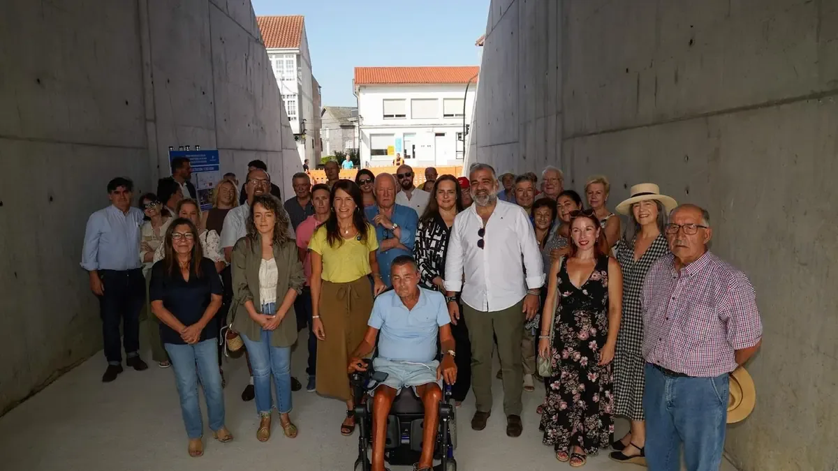 Las nuevas obras mejoran la movilidad y seguridad para los habitantes de Oza-Cesuras.