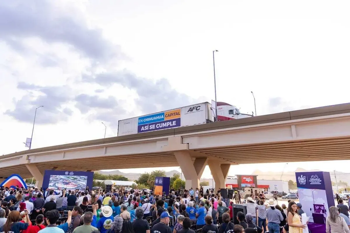 Este nuevo paso superior mejora la movilidad y reduce tiempos de espera en Chihuahua.