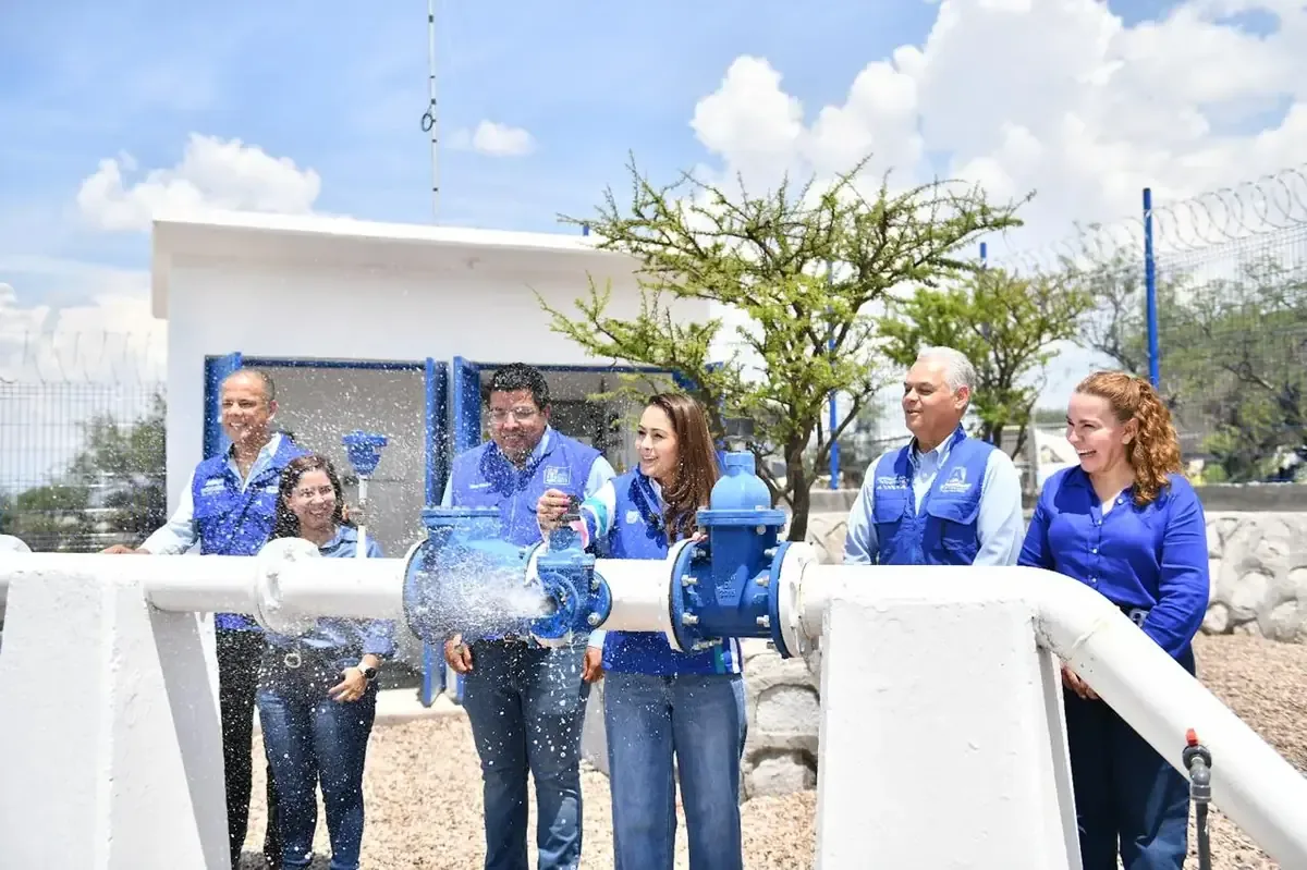 La gobernadora Teresa Jiménez garantiza agua y recursos para el campo en Jesús María y Cosío.