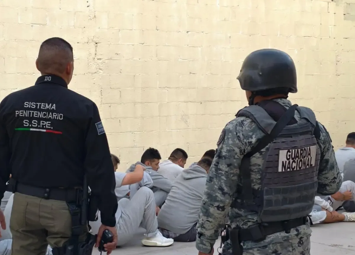La revisión de los reclusos se realizó con la participación de múltiples fuerzas de seguridad.
