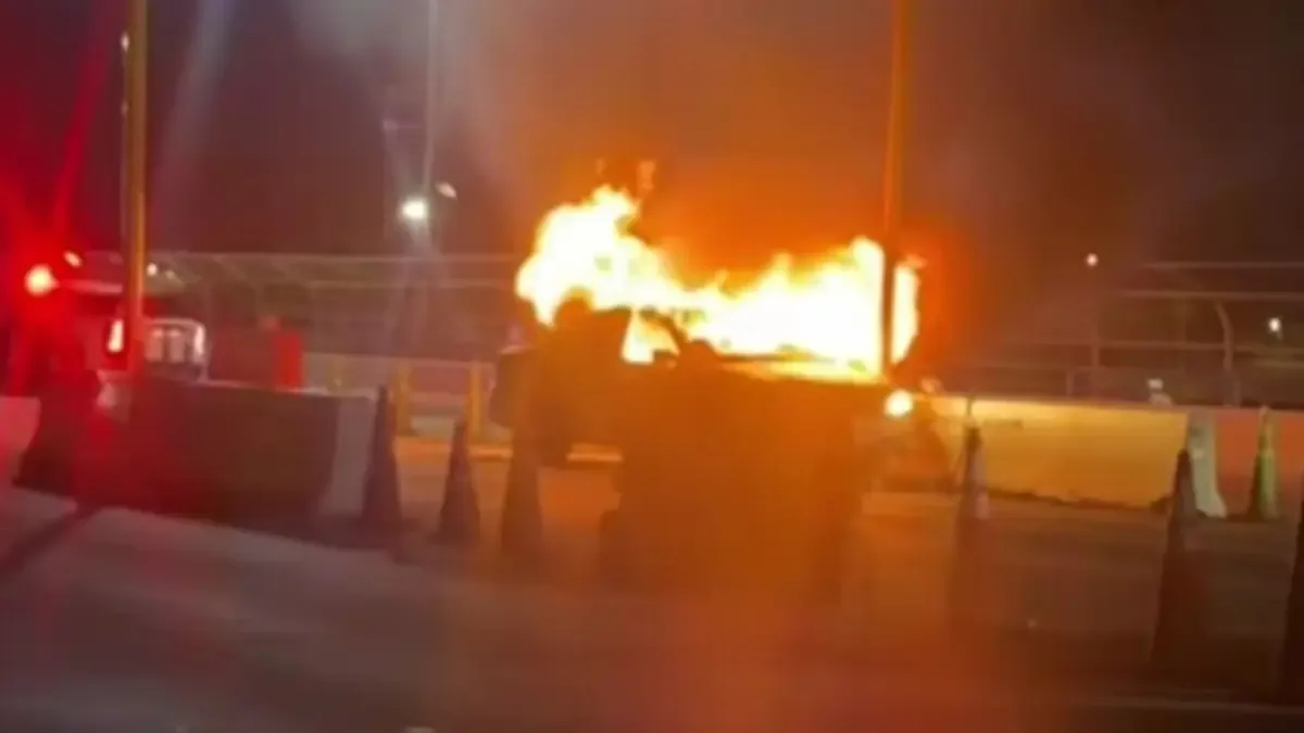 Un pleito interno culmina en un incendio y una búsqueda tras un ataque con machete en Piedras Negras.