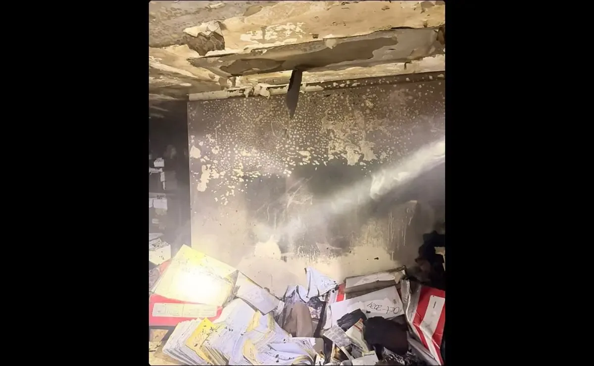 Un incendio en el Hospital General 14 del IMSS fue controlado sin afectar a pacientes ni personal.