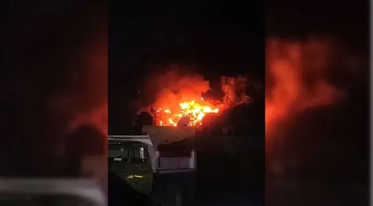 Un residente en Nogales escapó a tiempo gracias a la intervención de vecinos durante un incendio.