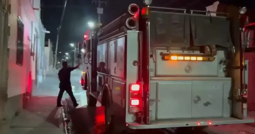 Un siniestro en el centro de Saltillo moviliza a cuerpos de emergencia, pero no hay heridos.