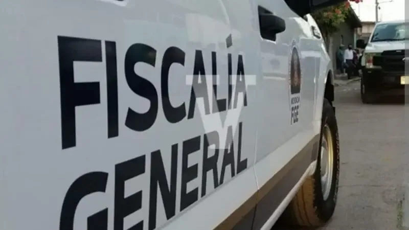La Fiscalía de Michoacán investiga la muerte de un hombre y lesiones a una mujer en un accidente vial.