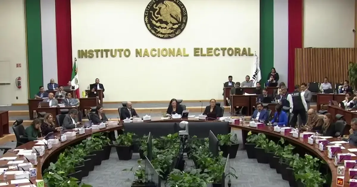 El INE precisa que su acuerdo no está vinculado con los exámenes de admisión de la UNAM.