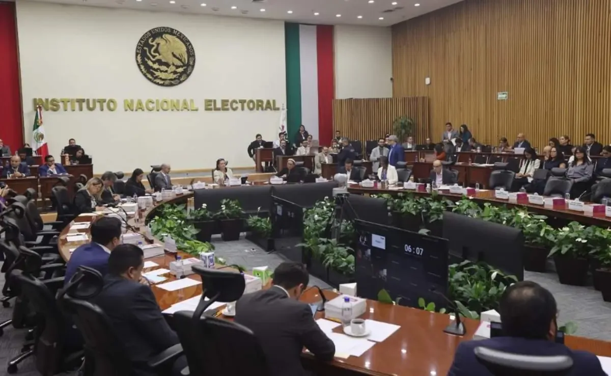 La elección de 2027 es objeto de críticas sobre la transparencia del INE.