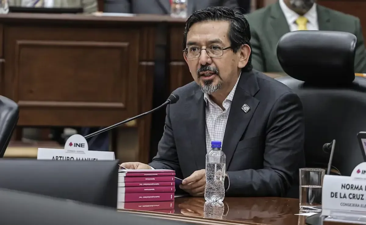 La nueva comisión se coordinará con autoridades para garantizar la integridad electoral.