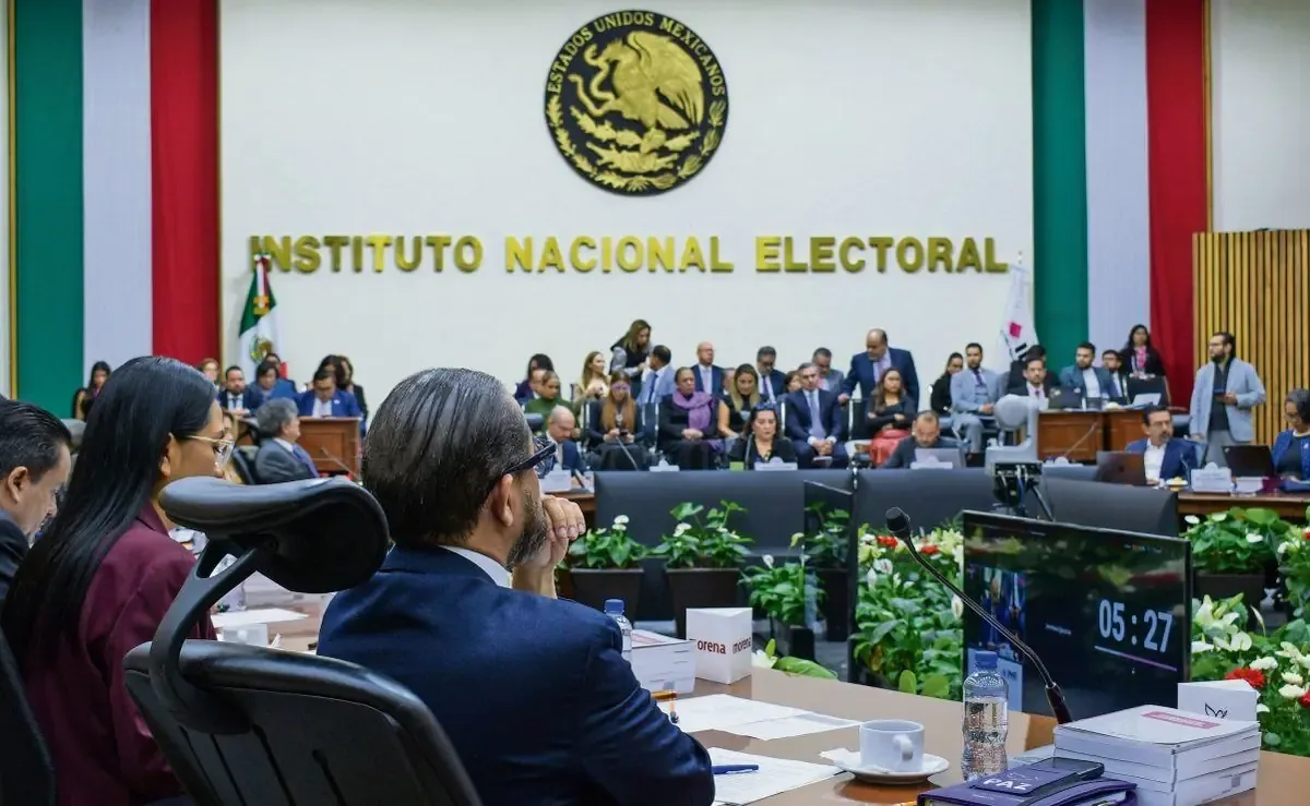 Ocho empleados del INE recibieron pagos no verificados en dos años.