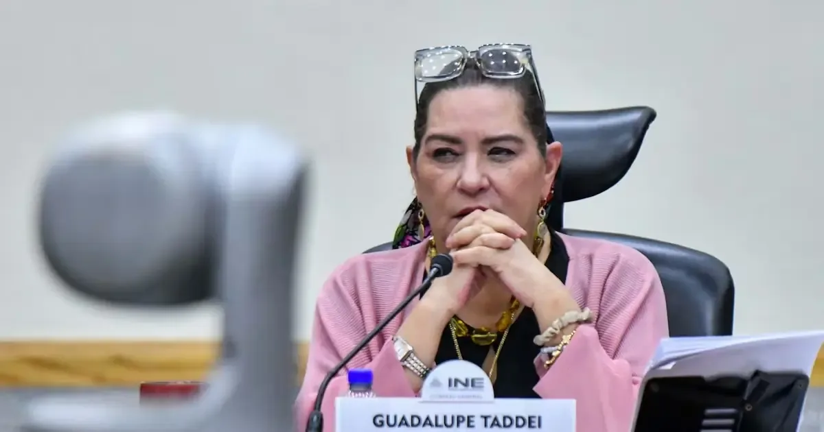 La presidenta del INE, Guadalupe Taddei, se comprometió a colaborar tras la indagatoria por supuestas irregularidades.