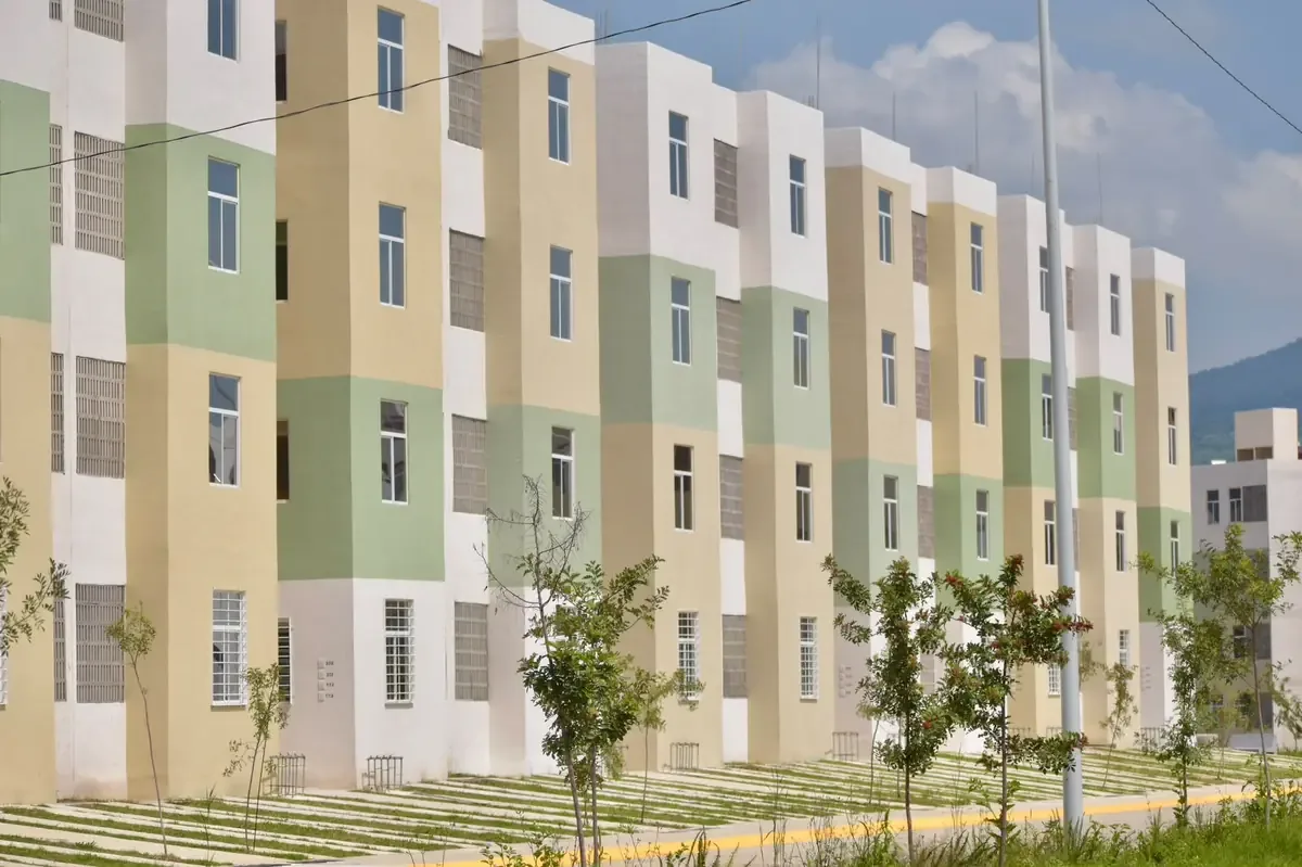 La construcción de más de 19 mil casas en Michoacán busca brindar certeza patrimonial a derechohabientes.