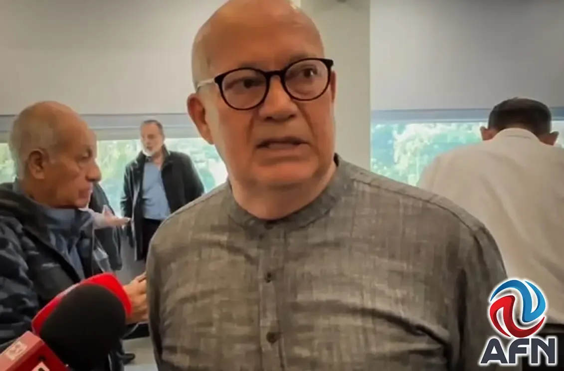 Ingeniero Xicoténcalt Emigdio Ruiz expone soluciones para socavones en Tijuana.